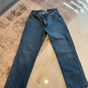 Abercrombie & Fitch baggy low rise Jeans